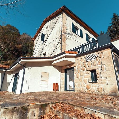 Chalet Centro Peares カルバジェード エクステリア 写真